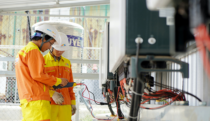Acil 7/24 Elektrik Tamiri, Elektrik arızalarına gidilir, Elektrik Tesisatı Değişimi, Ankarada Elektrikçi, 0542 342 09 67, eryamanda elektrikci,