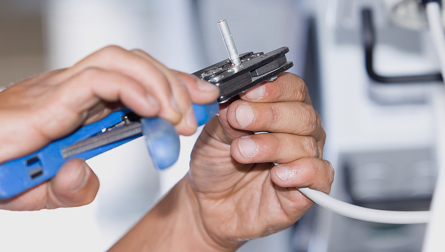 Eryamanda 7/24 Acil elektrikci , Elektrik Hattı Yenileme & Elektrik Tadilatı 